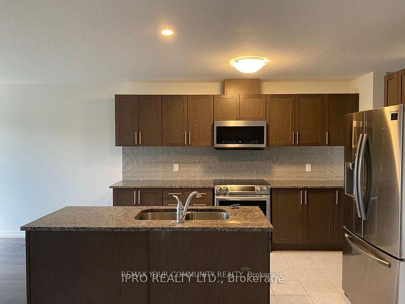 24 - 135 Hardcastle Drive, Cambridge 3