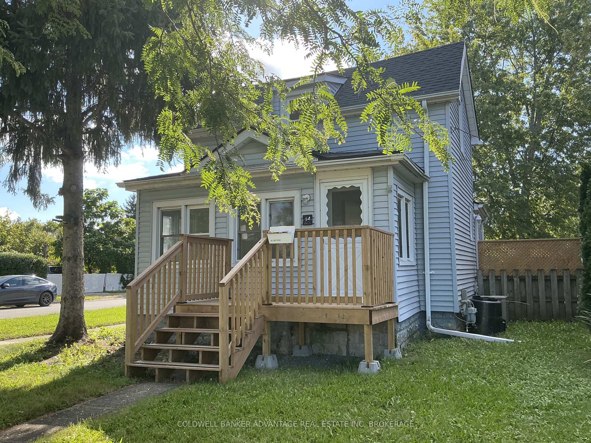 64 Chetwood Street St. Catharines Ontario Canada Rent residential Nick Lancione COLDWELL BANKER ADVANTAGE REAL ESTATE INC, BROKERAGE*