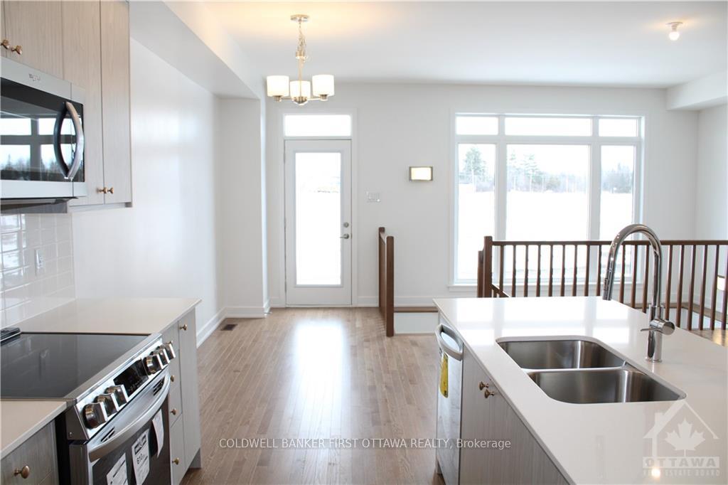 527 CORRETTO Place, Ottawa 5