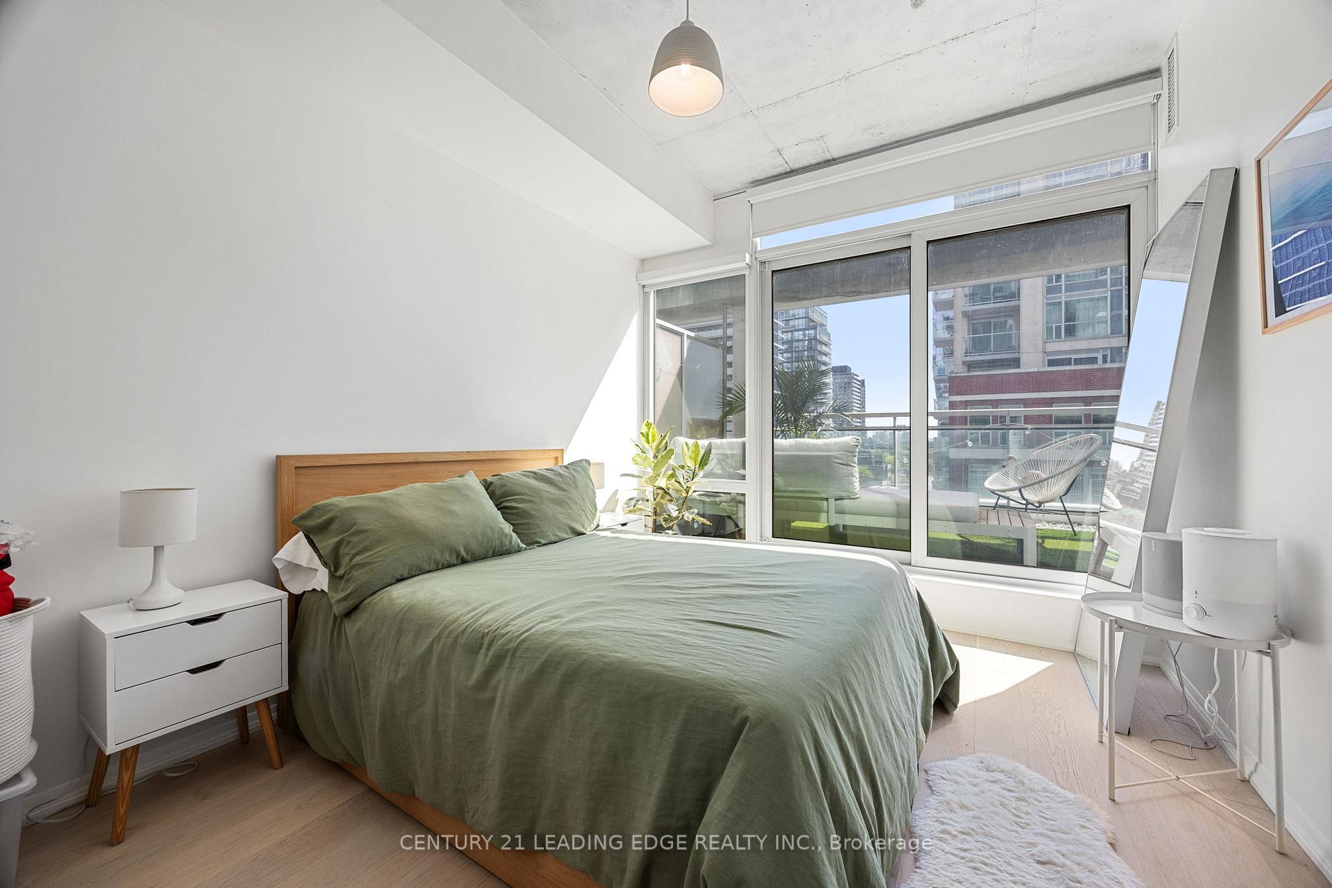 903 - 333 Adelaide Street E, Toronto 3