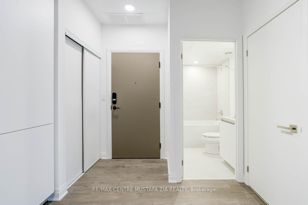 611 - 4015 The Exchange, Mississauga 2