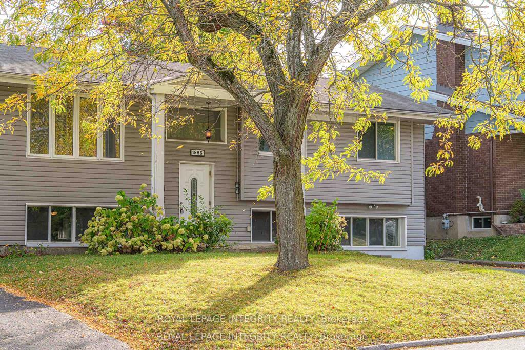 B - 1896 Featherston Drive, Ottawa 3
