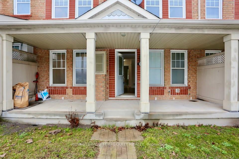 8834 Sheppard Avenue E, Toronto