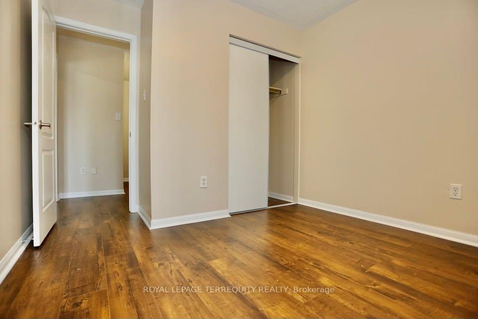 8834 Sheppard Avenue E, Toronto 4