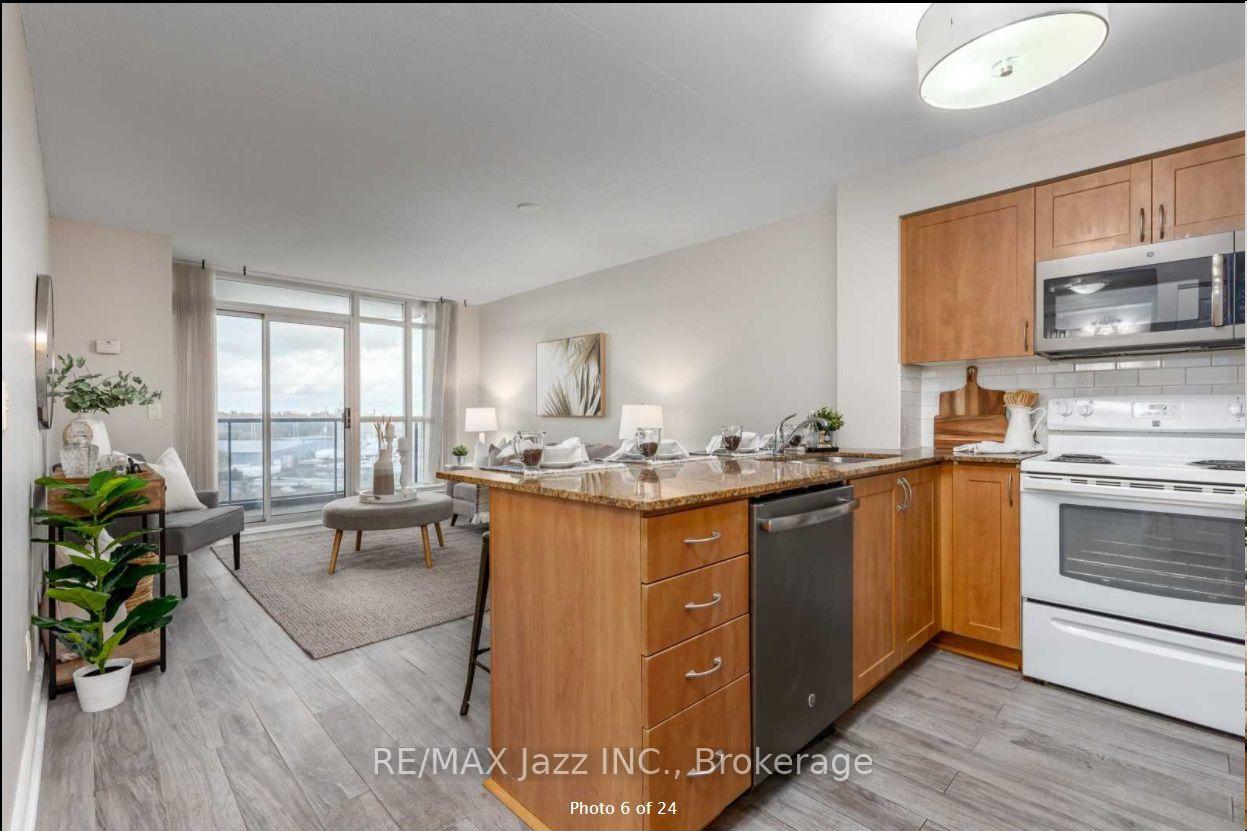 606 - 340 Watson Street W, Whitby 5