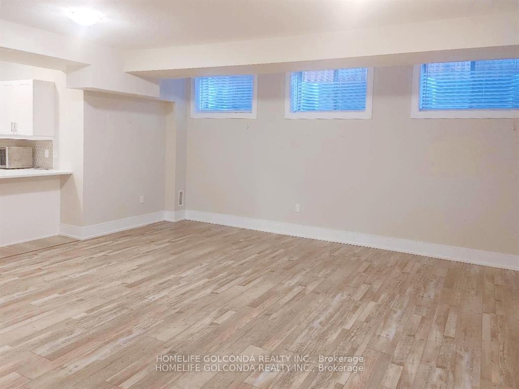 Bsmt - 163 Franklin Trail, Barrie 4