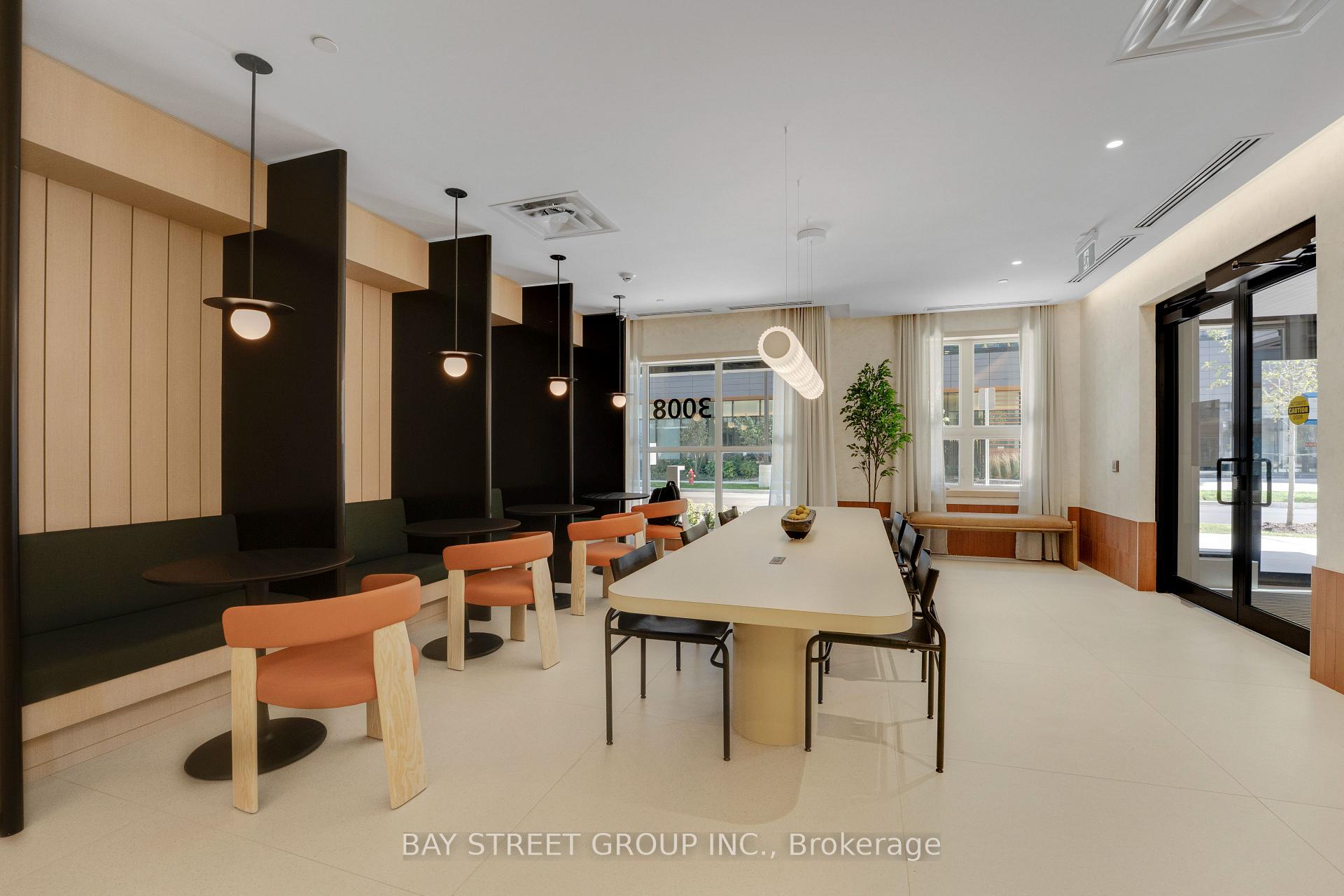 503 - 3008 William Cutmore Boulevard, Oakville 5