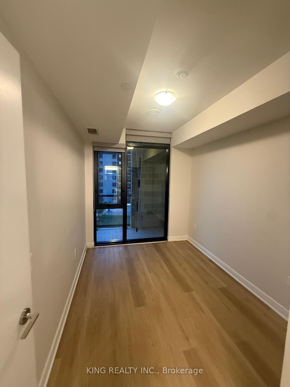 411 - 86 Dundas Street E, Mississauga 3