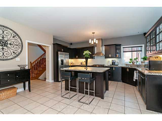 4 Bluewater Trail, Barrie 5