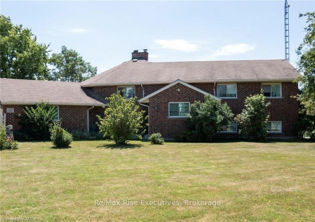 9358 County Road 2, Greater Napanee 2