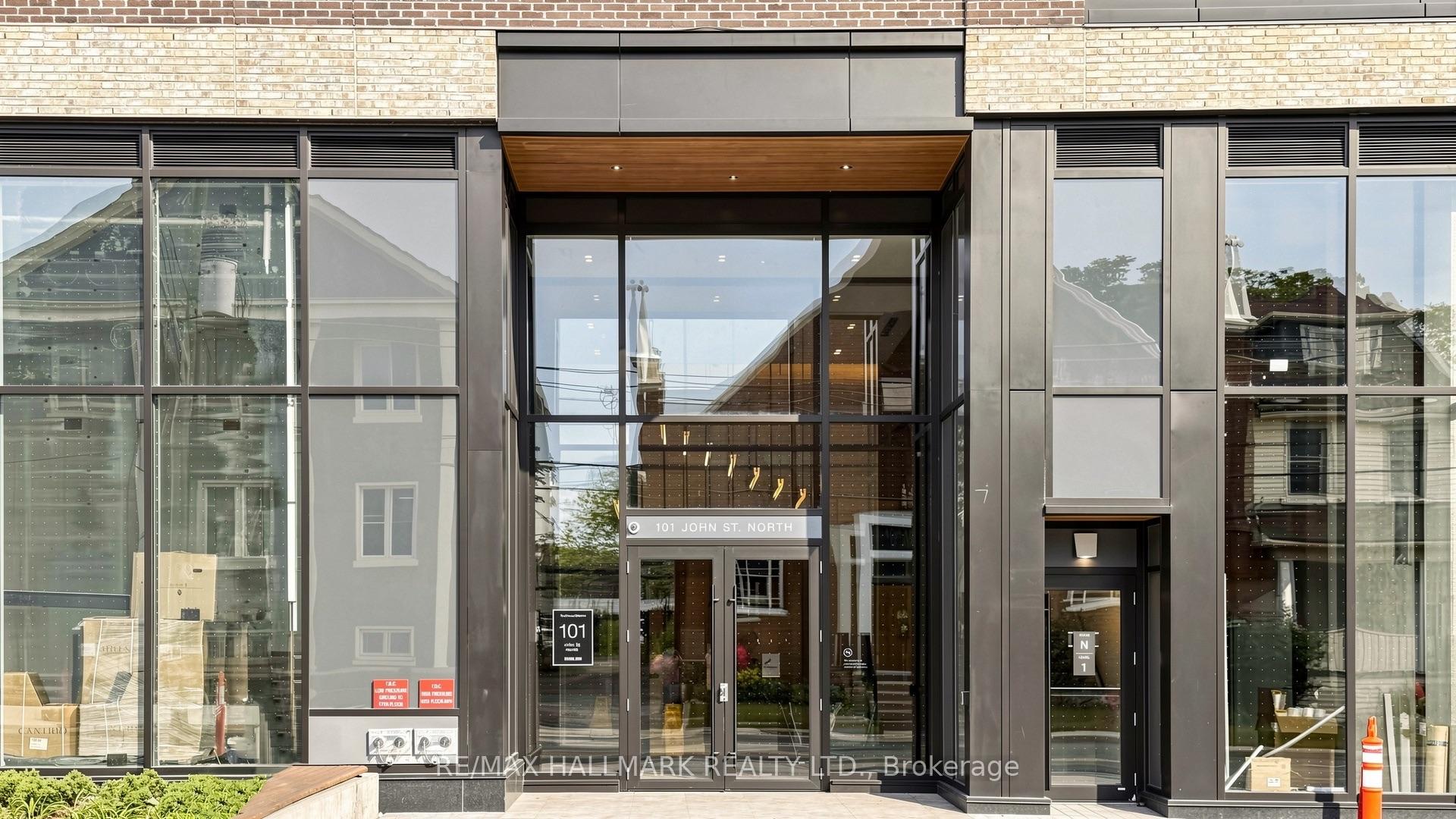 719 - 101 John Street N, Hamilton 4