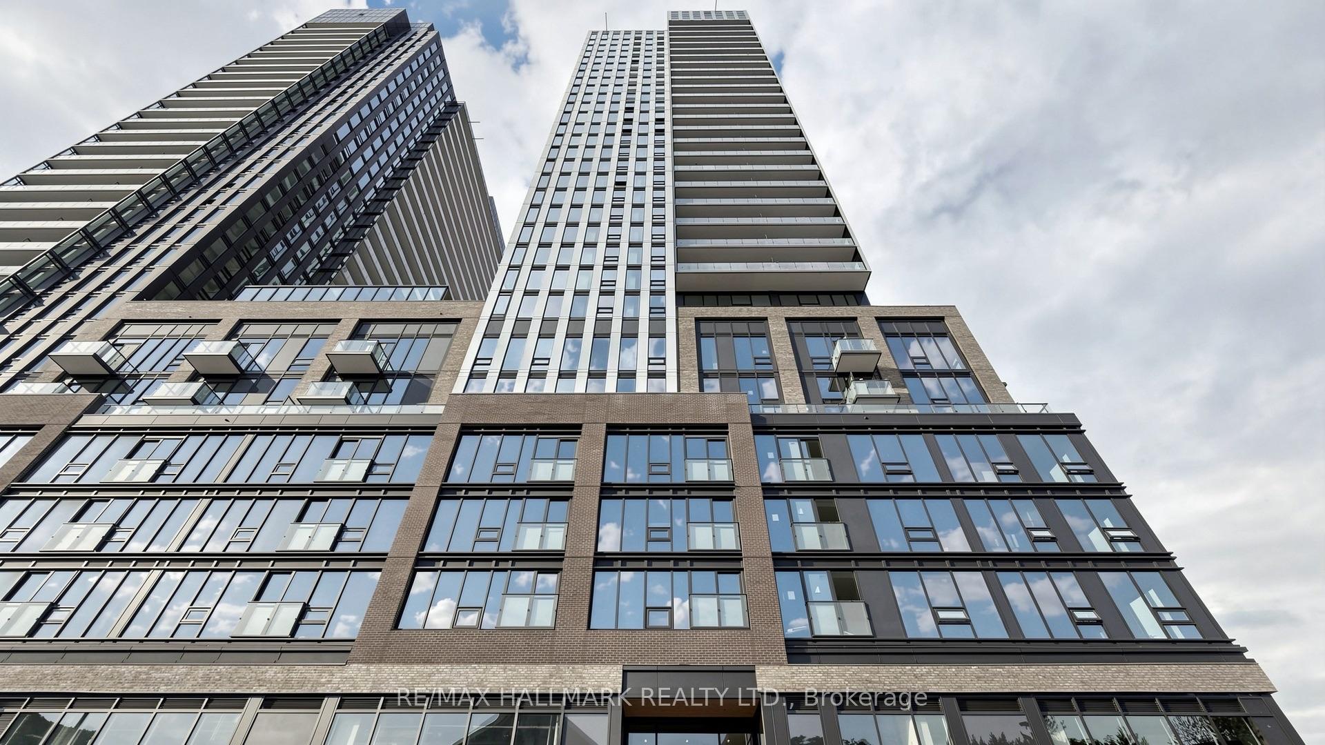 719 - 101 John Street N, Hamilton 2