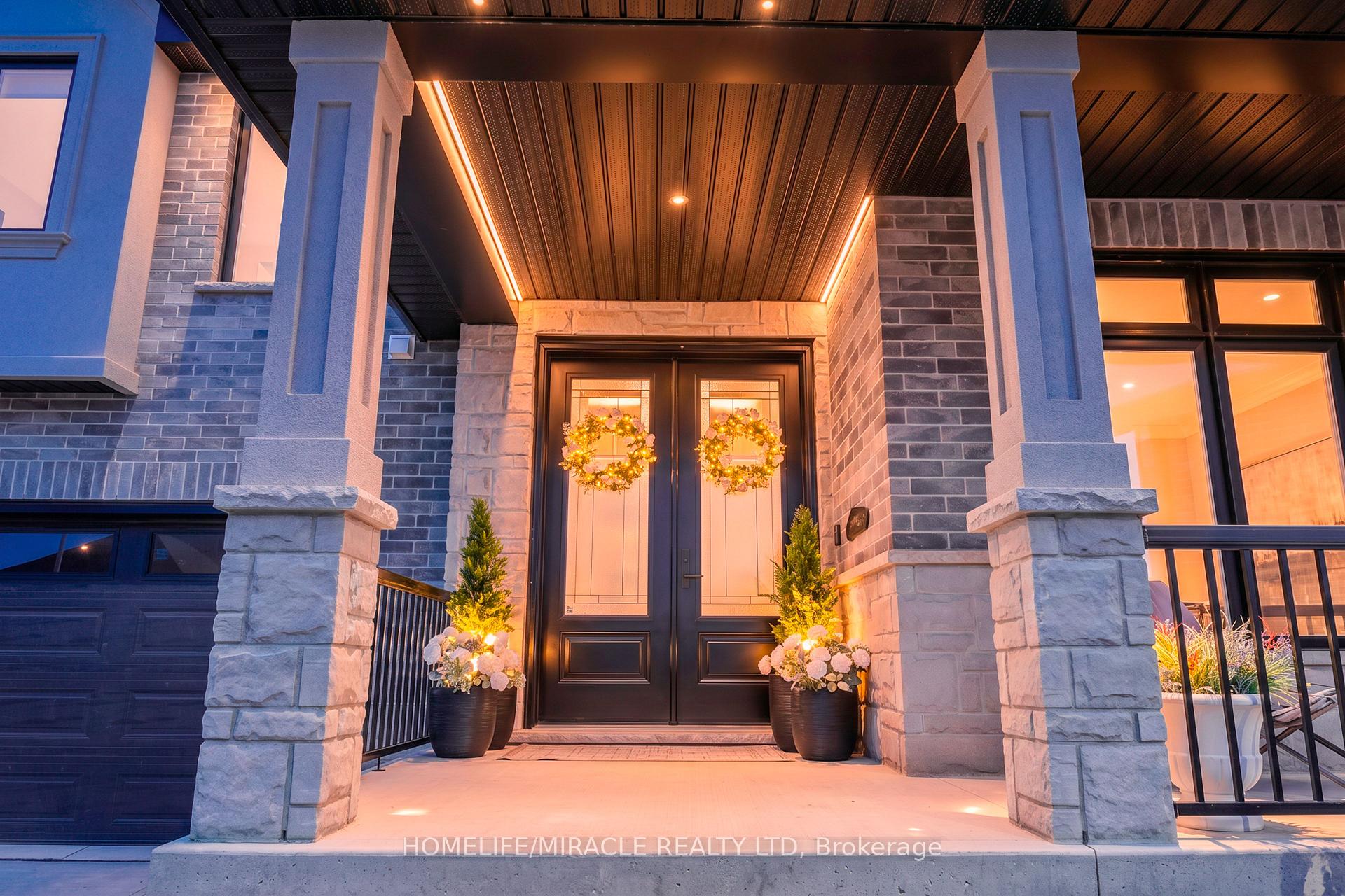 245 Tamarack Boulevard, Woodstock 3