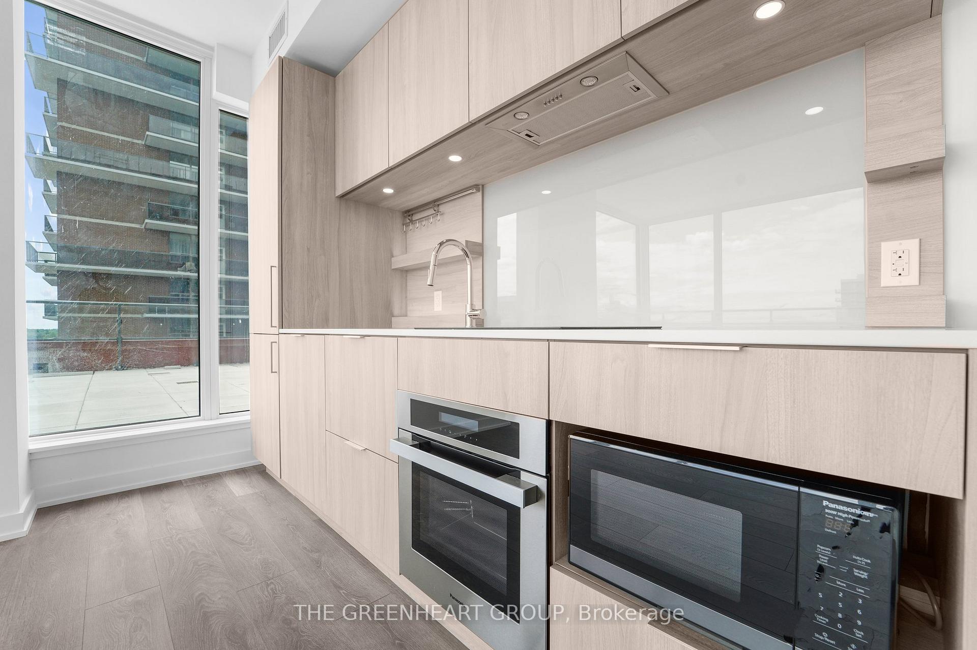 908 - 28 Ann Street, Mississauga 5
