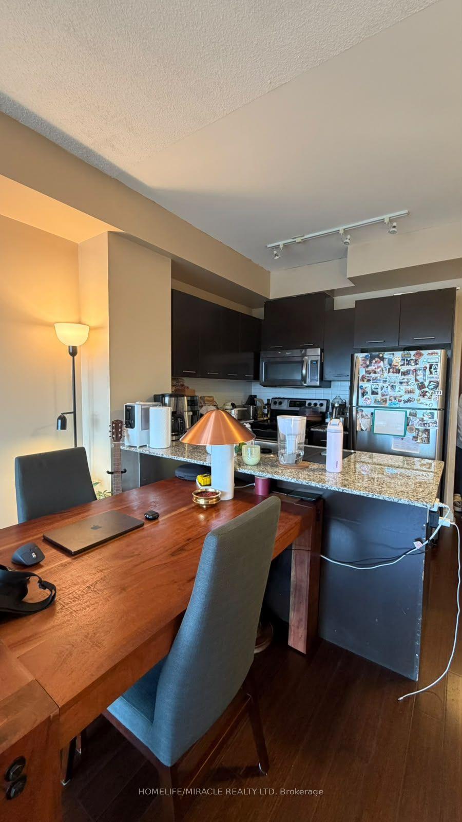 2110 - 360 Square One Drive, Mississauga 4