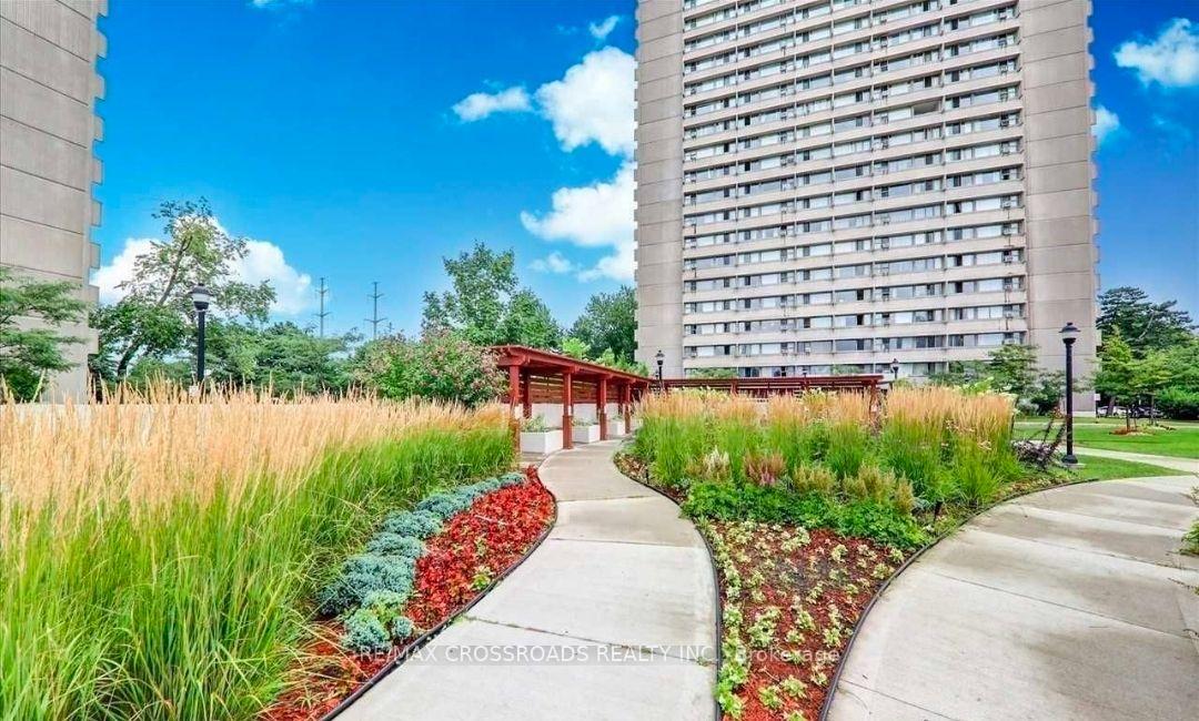 604 - 735 Don Mills Road, Toronto 2