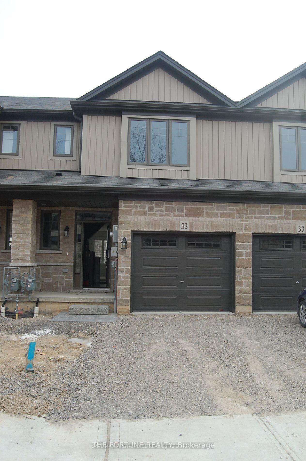 32 - 1 Tom Brown Drive, Brant 2