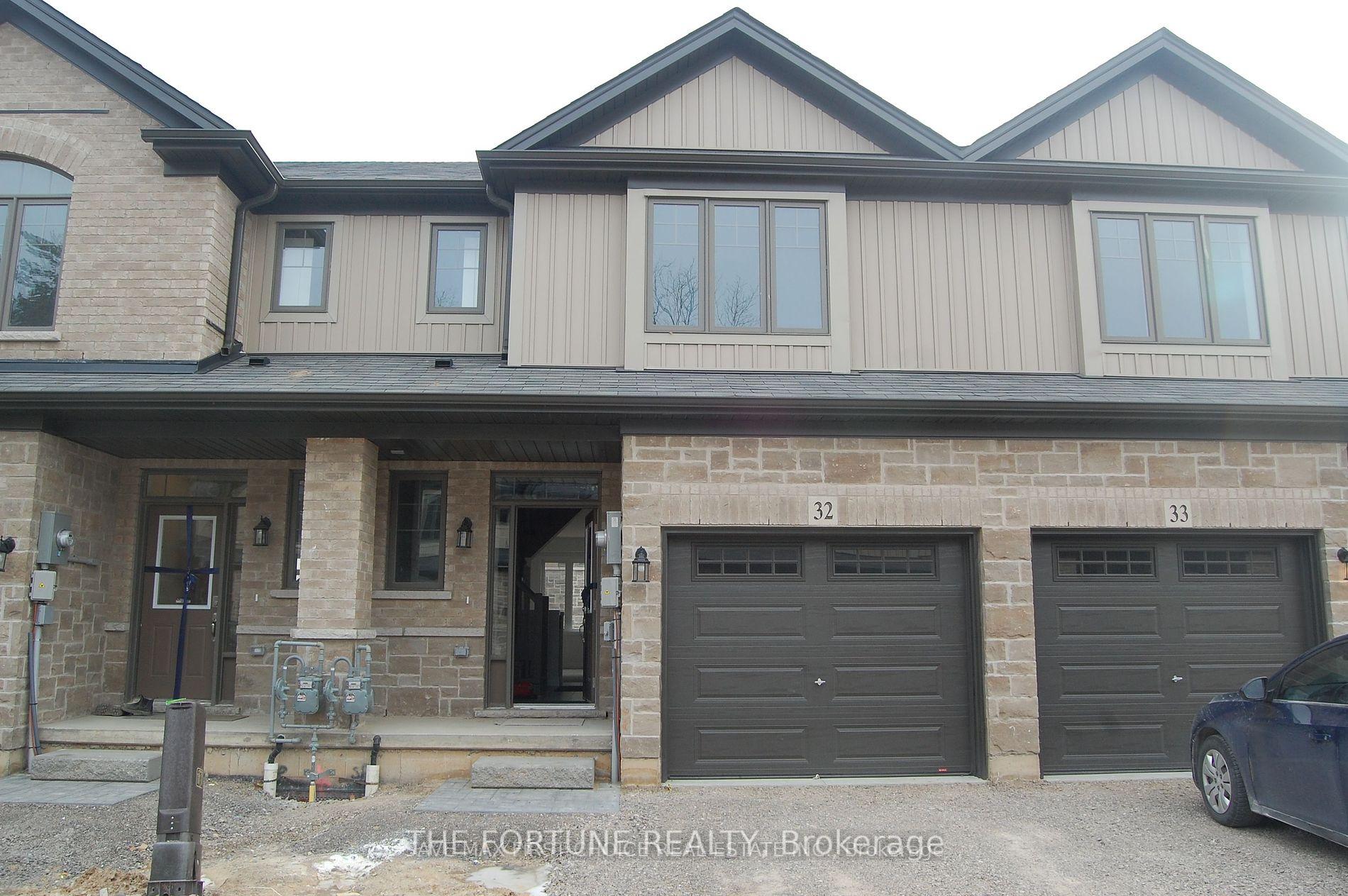 32 - 1 Tom Brown Drive, Brant 3