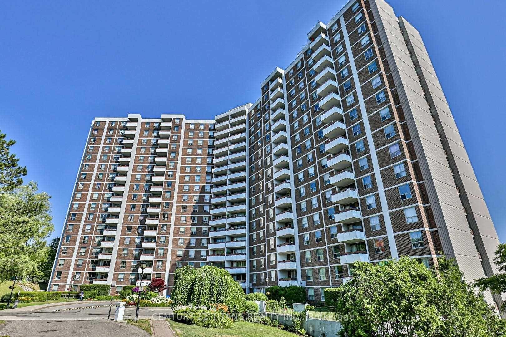311 - 10 Edgecliffe Golfway, Toronto