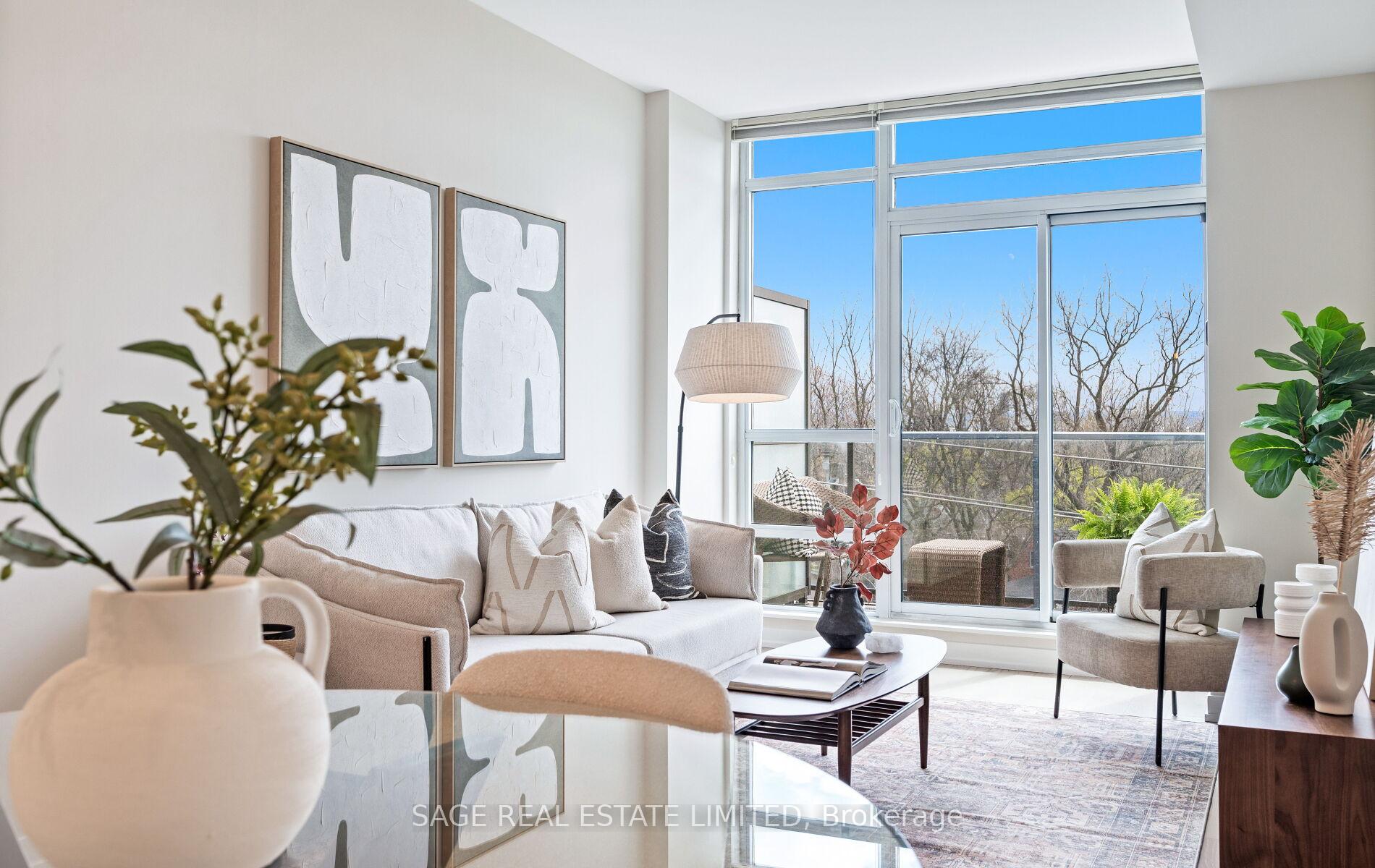525 - 8 Fieldway Road, Toronto
