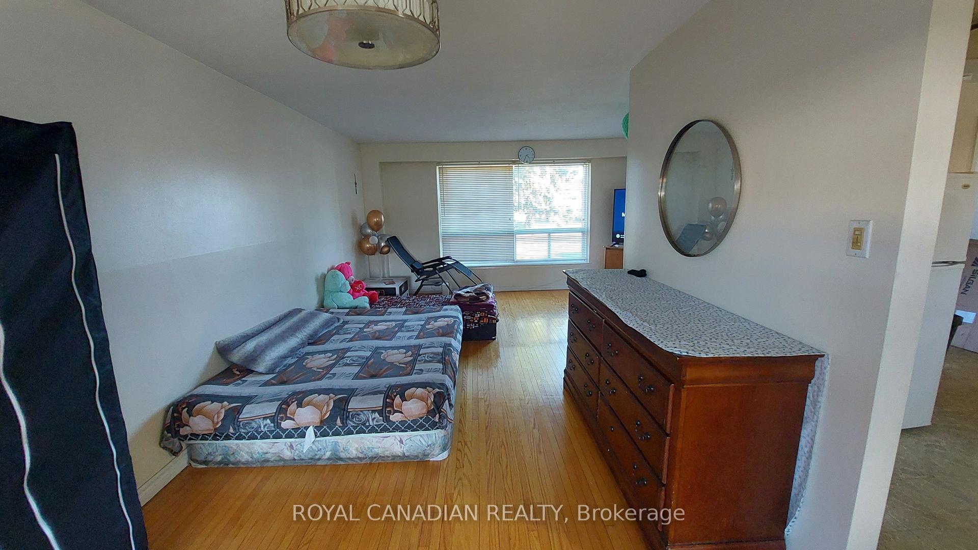 3677 Woodruff Crescent, Mississauga 3