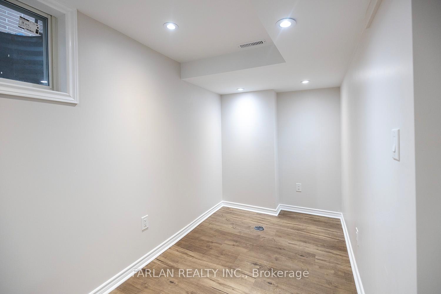 Bsmt#1 - 621 Gibbons Street, Oshawa 4