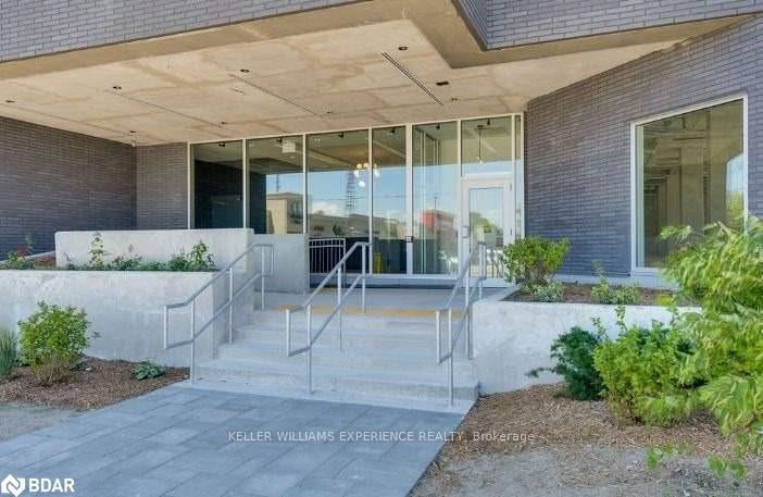410 - 430 ESSA Road, Barrie 3