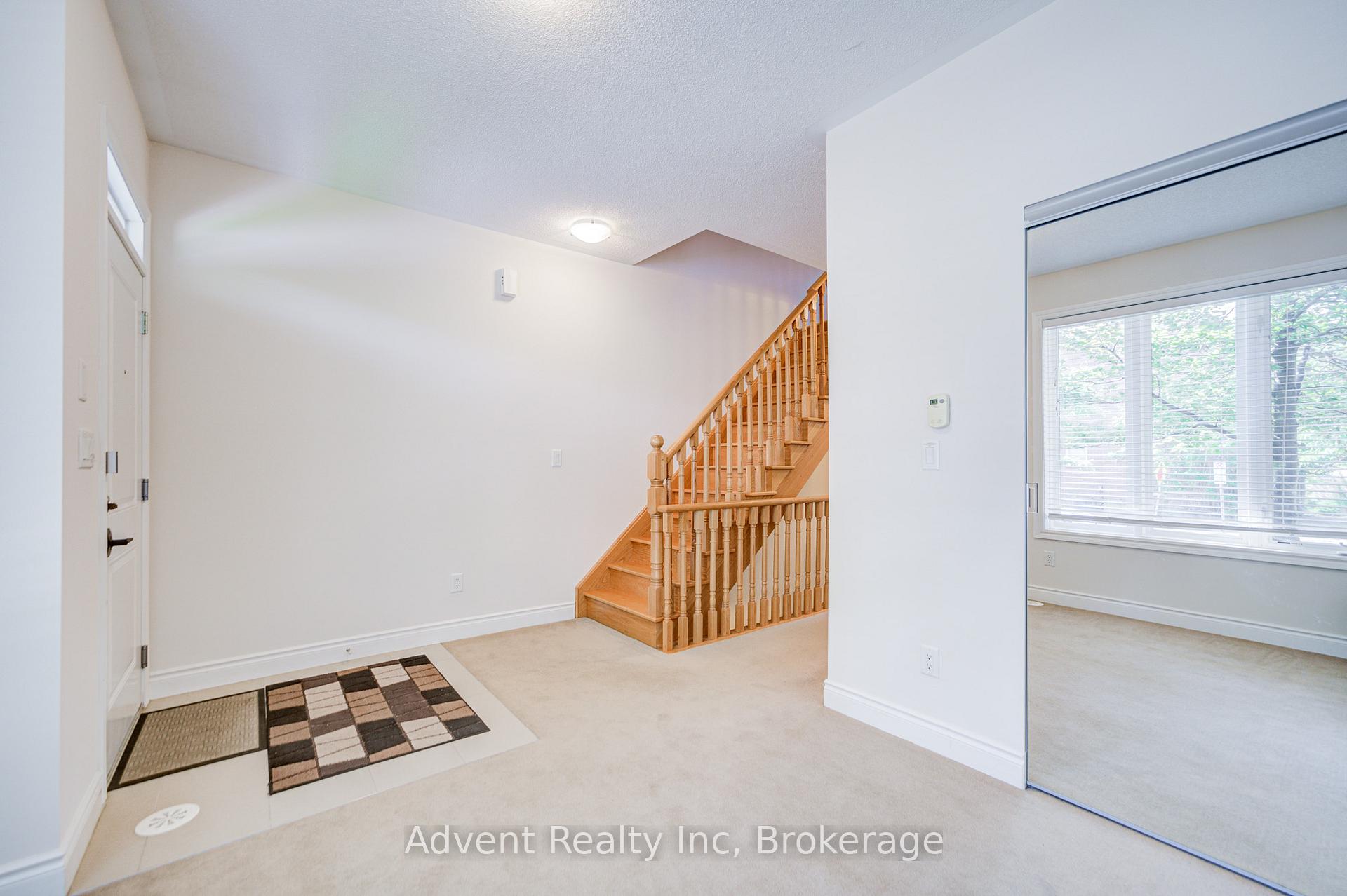 249 South Park Road, Markham 3