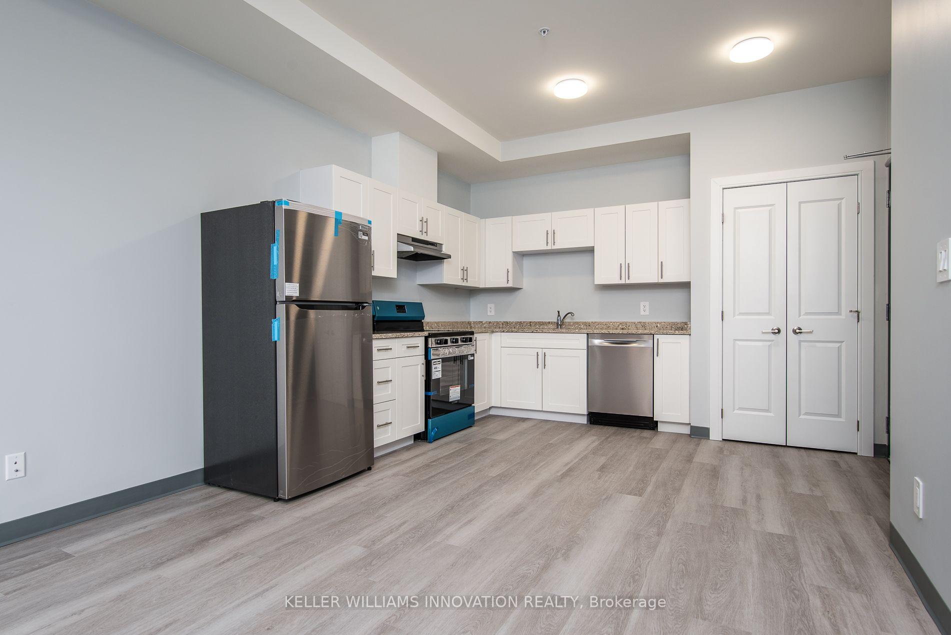 203 - 10 Queen Street, St. Thomas 4