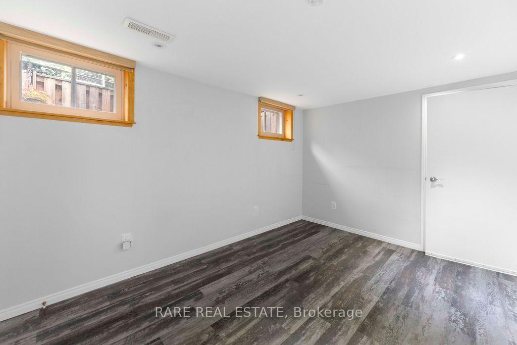 Lower - 733 Eaglemount Crescent, Mississauga 4