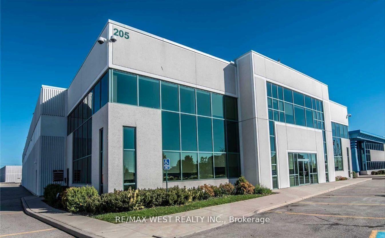3 - 205 Export Boulevard Mississauga Ontario Canada Lease commercial Tony Pilotti RE/MAX West Realty Inc., Brokerage *