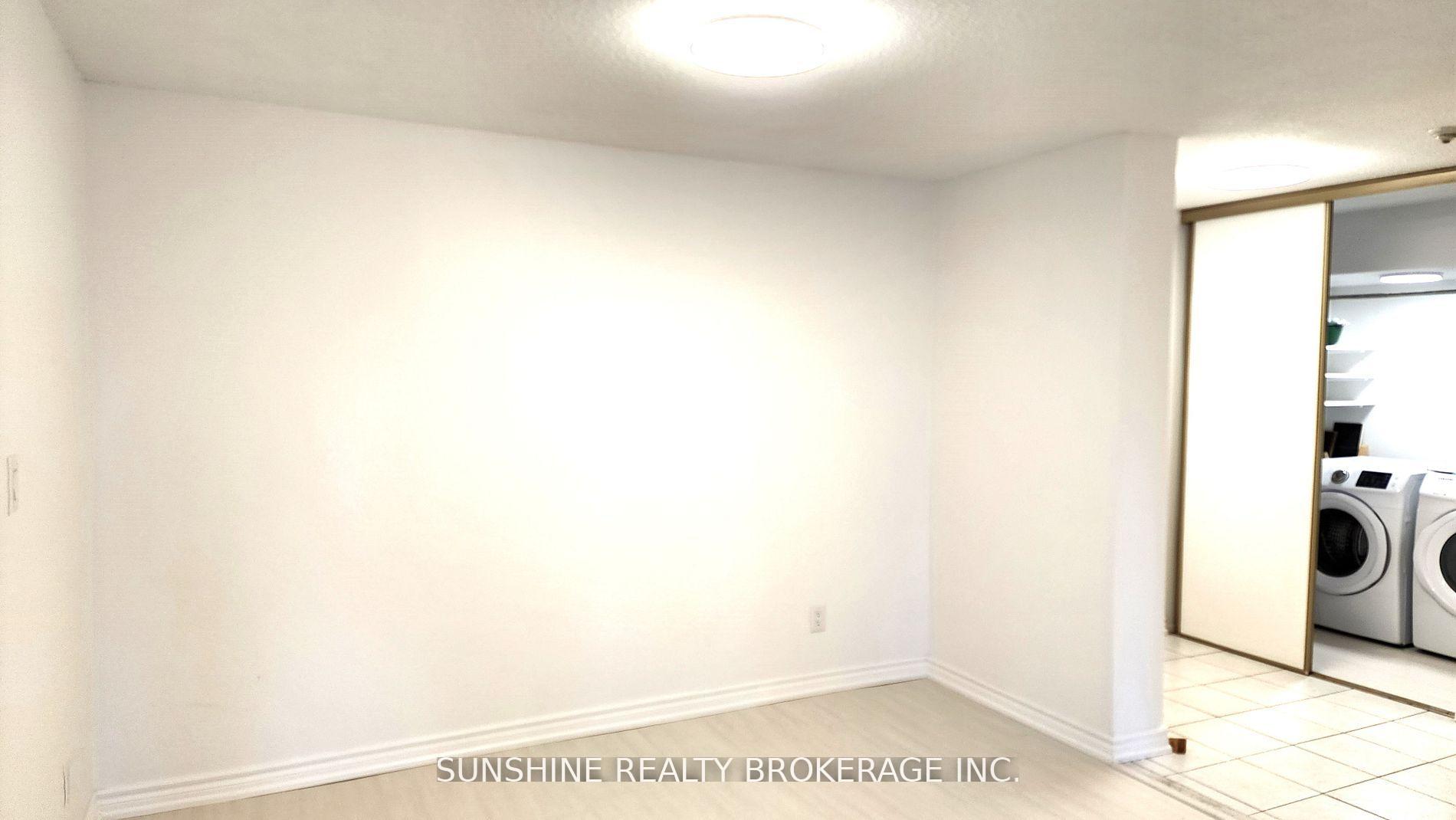 340 - 25 Bamburgh Circle, Toronto 4