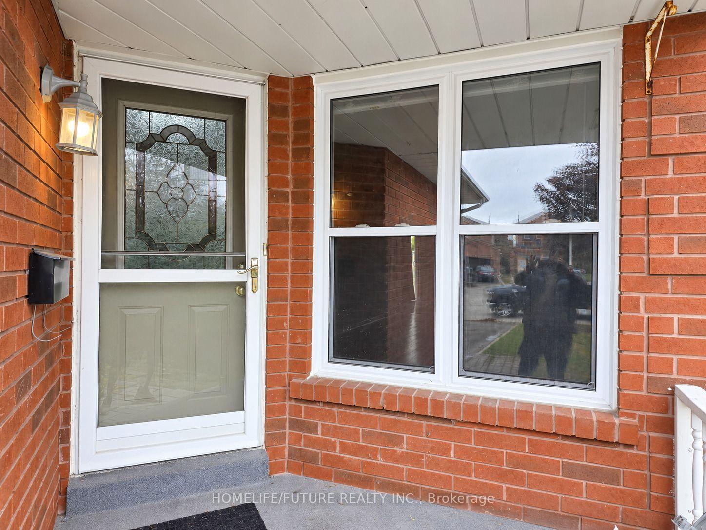 20 Glen Ray Court, Clarington 3