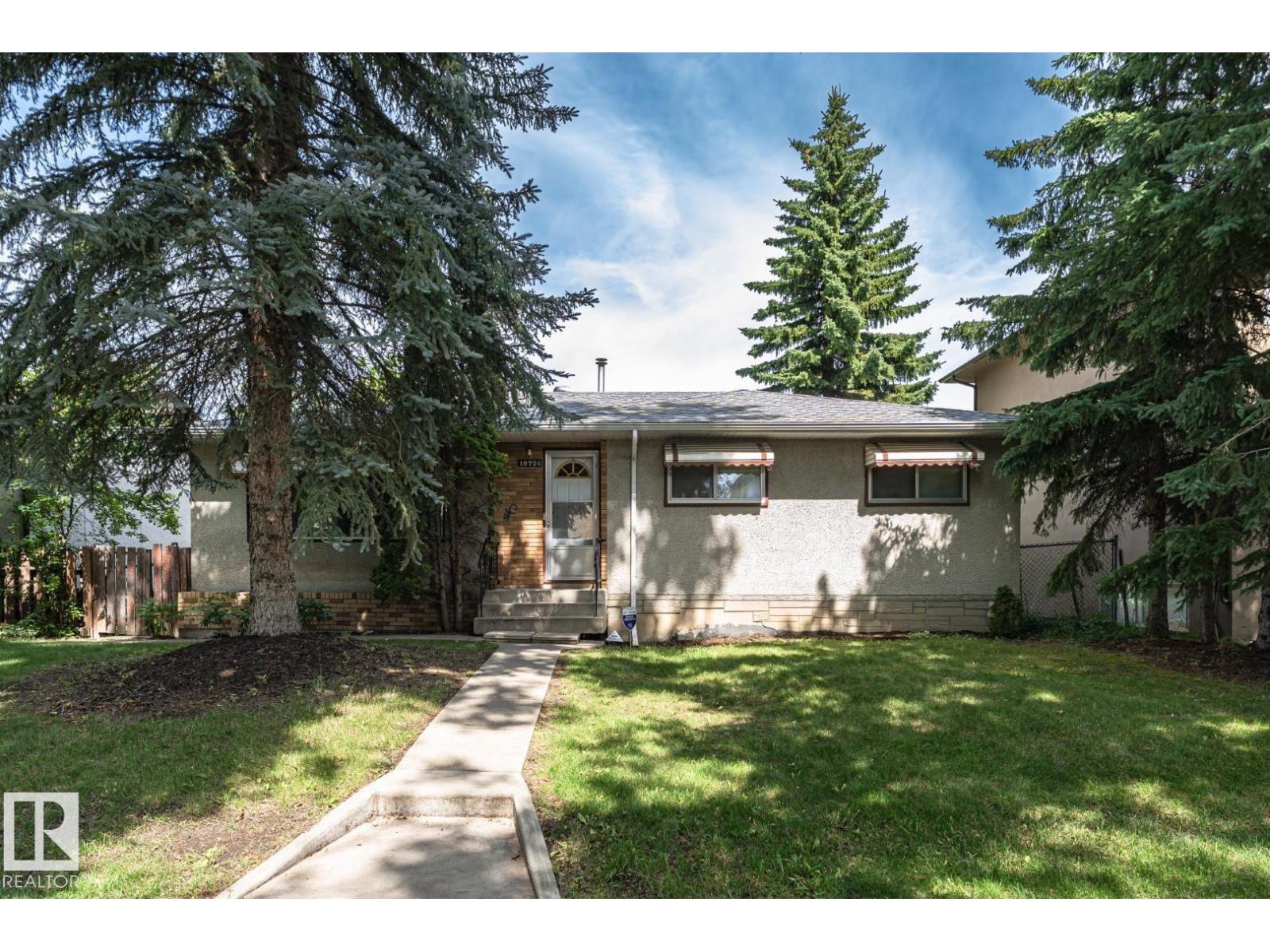 10726 70 AV NW Edmonton Alberta Canada Sale residential J. ANTHONY NICHOLSON RE/MAX Excellence, Brokerage*