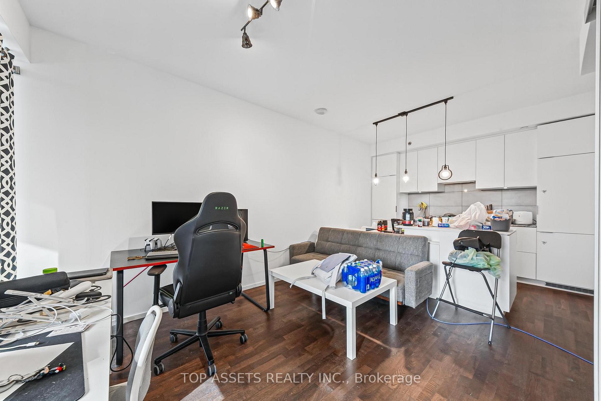 2206 - 5 St. Joseph Street, Toronto 5