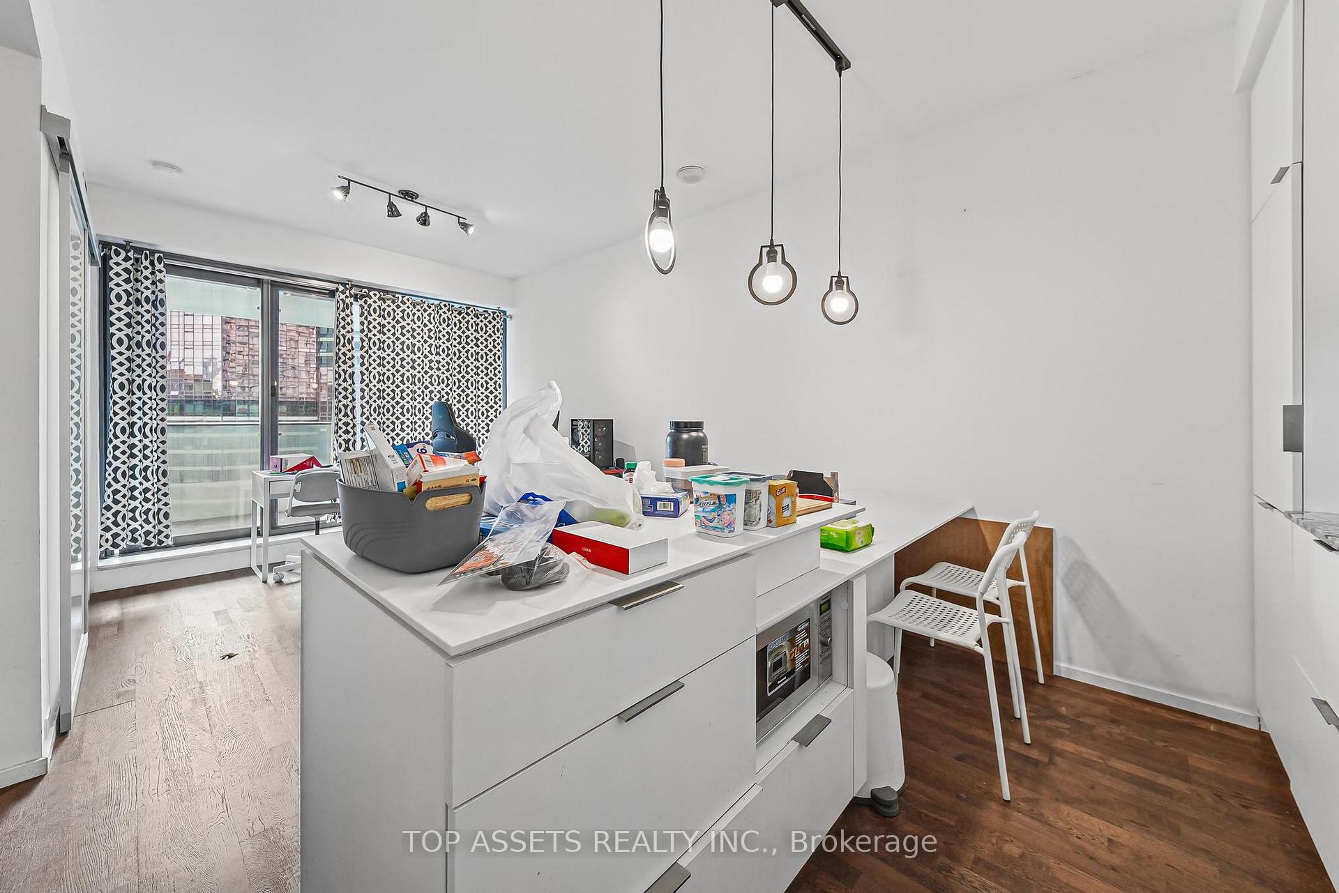 2206 - 5 St. Joseph Street, Toronto 3