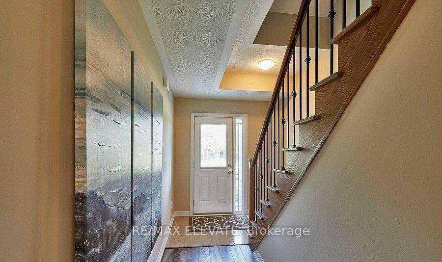 28 Waterstone Way, Whitby 3