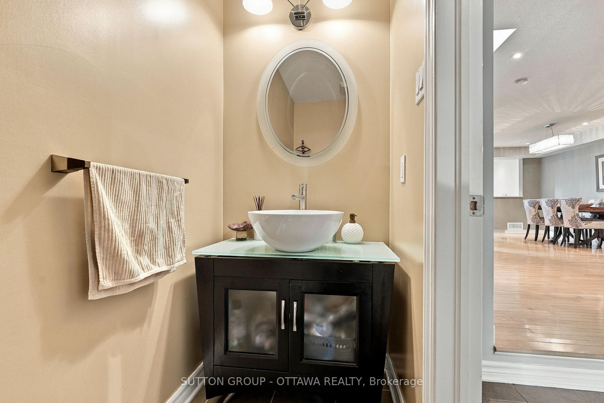 333 Riversedge Crescent, Ottawa 3