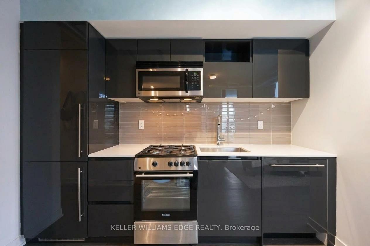 204 - 109 Wolseley Street E, Toronto 5