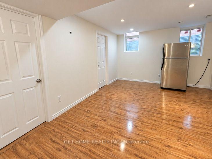 Bsmt - 3100 Doyle Street, Mississauga 4