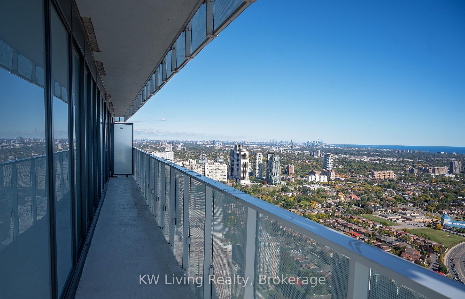 4404 - 3900 Confederation Parkway SW, Mississauga 2