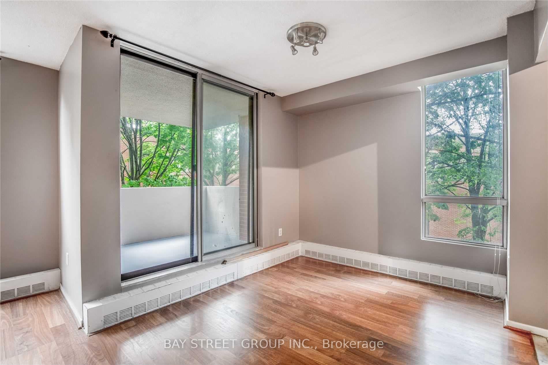 203 - 1705 McCowan Road, Toronto 5