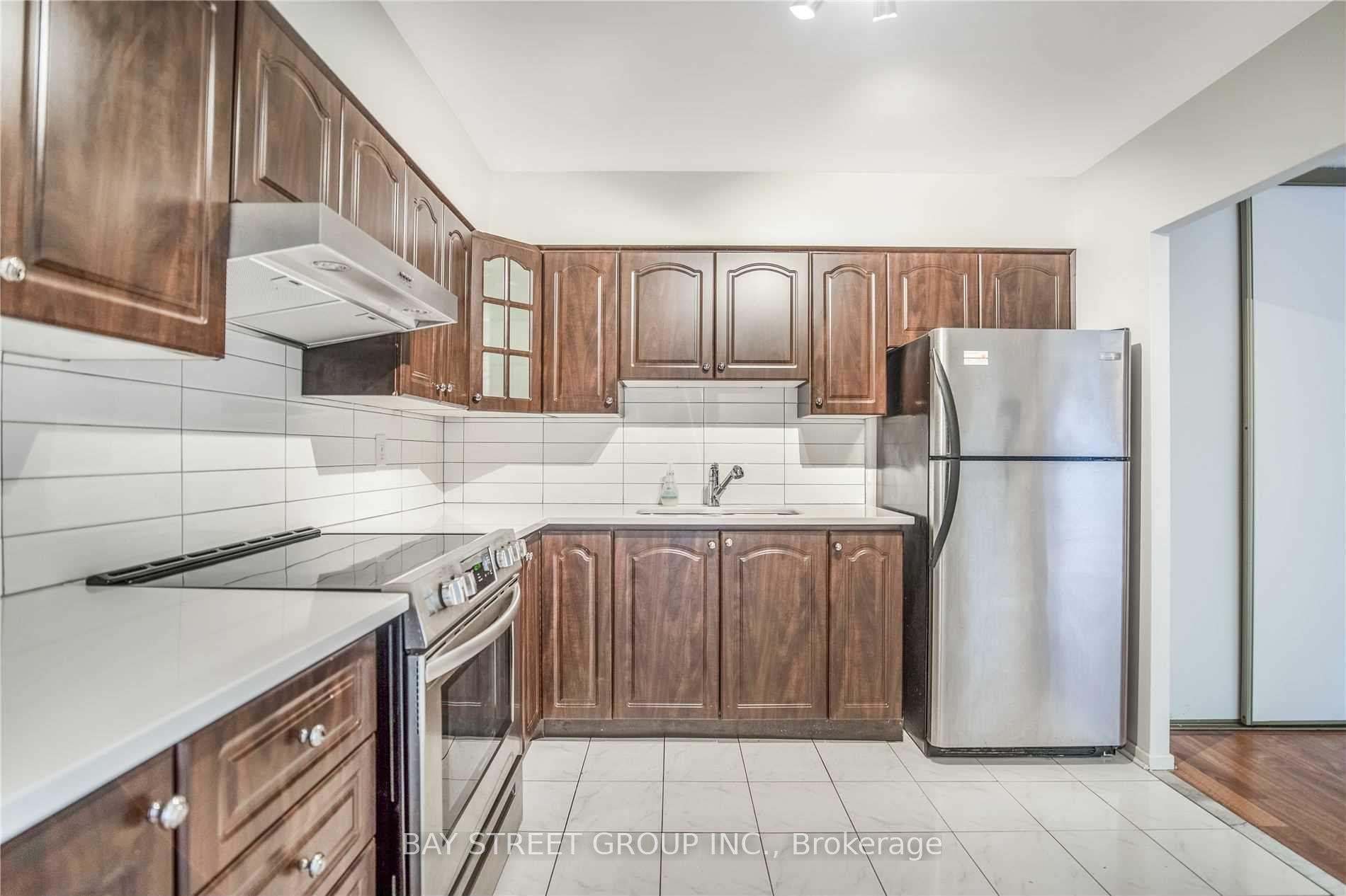 203 - 1705 McCowan Road, Toronto 4