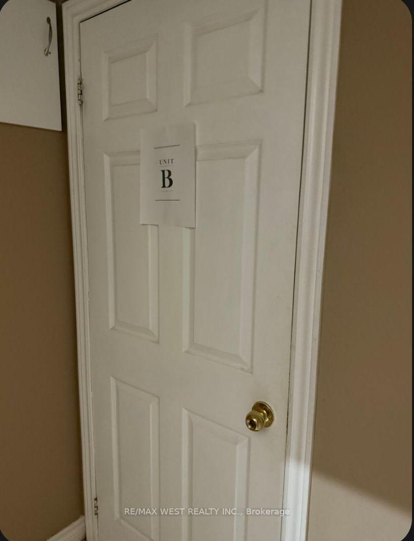 Lower Level B - 7 Waltham Drive Toronto Ontario Canada Rent residential BRIAN MADIGAN RE/MAX West Realty Inc., Brokerage *