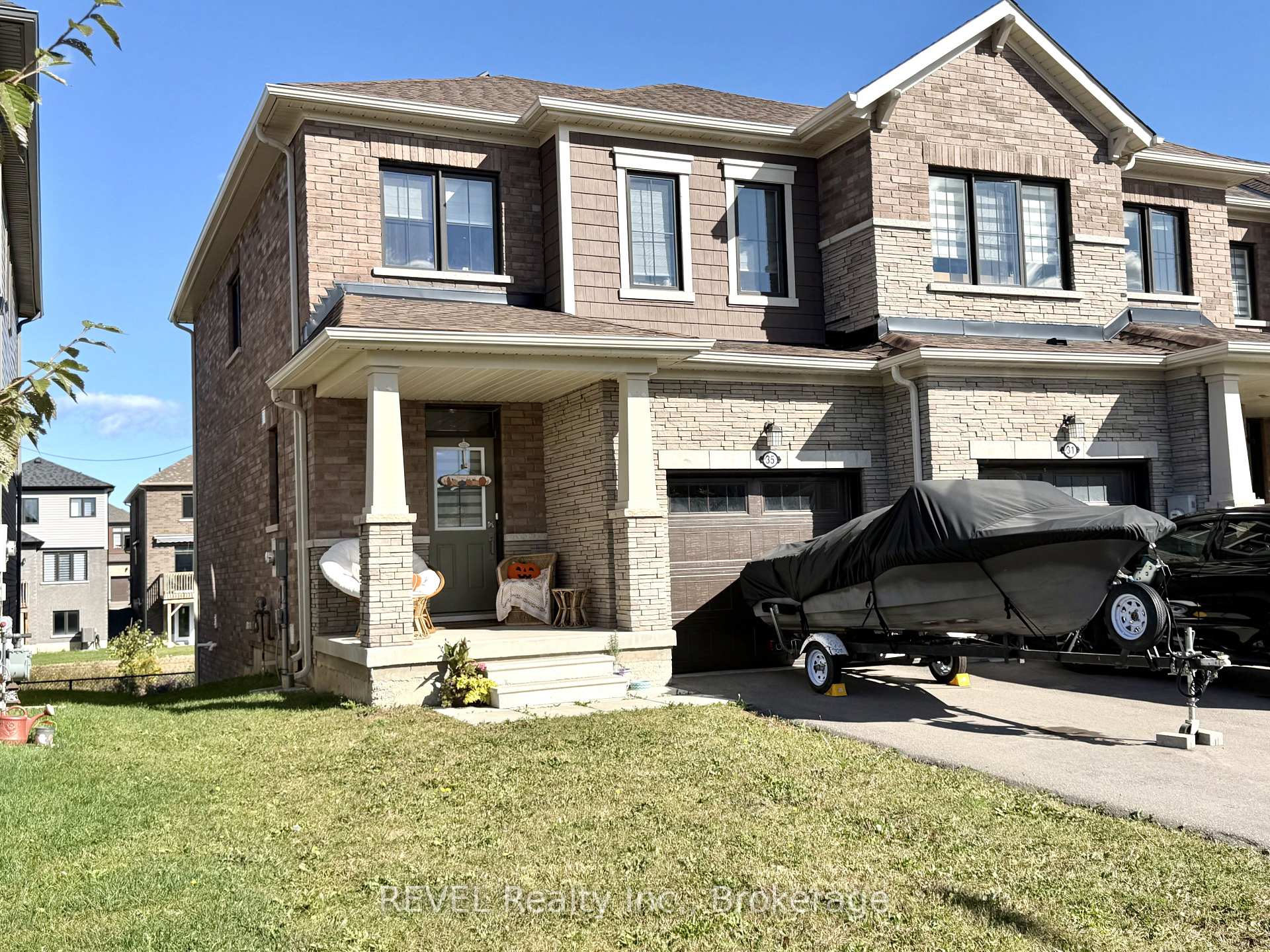 35 Vanilla Trail, Thorold 2