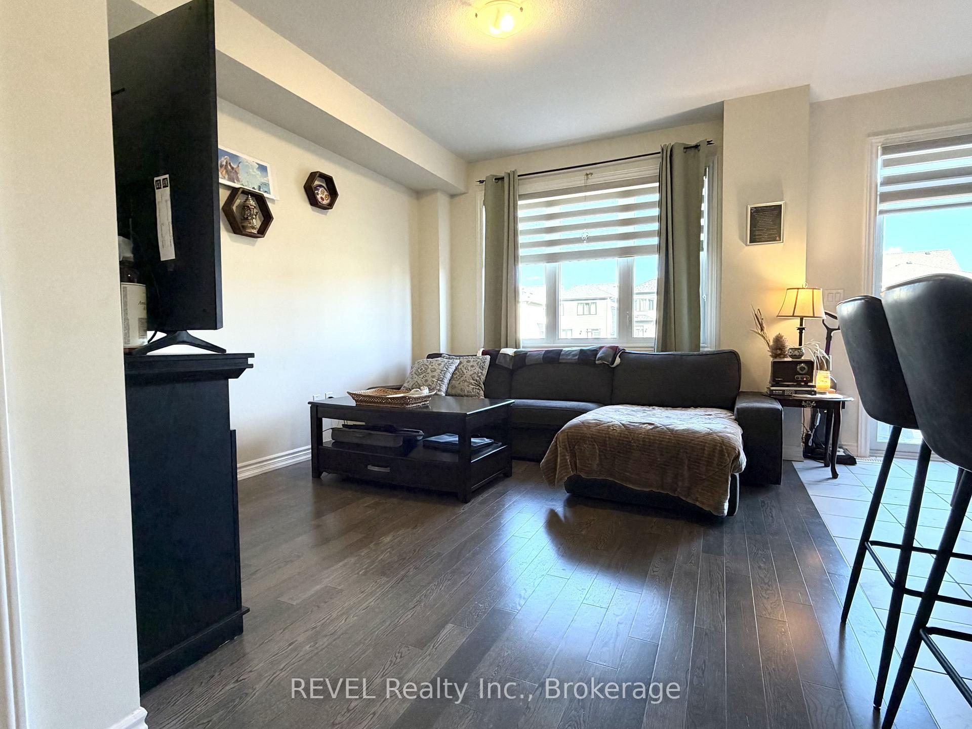 35 Vanilla Trail, Thorold 4