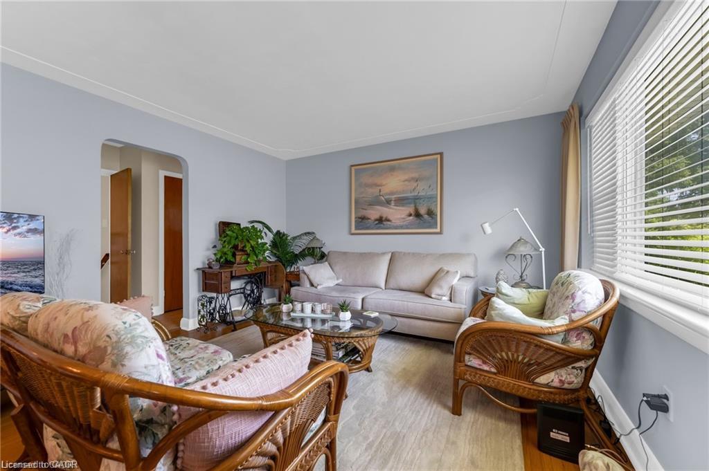 236 Pine Cove Road, Burlington 3
