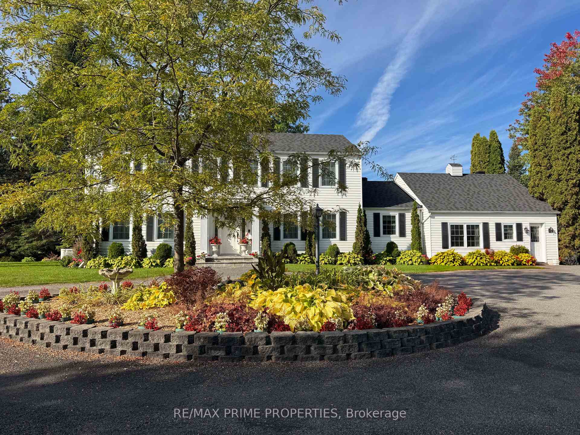 1530 Royal Orchard Drive Ottawa Ontario Canada Sale residential Arsalan Siddiqui RE/MAX PRIME PROPERTIES  Brokerage
