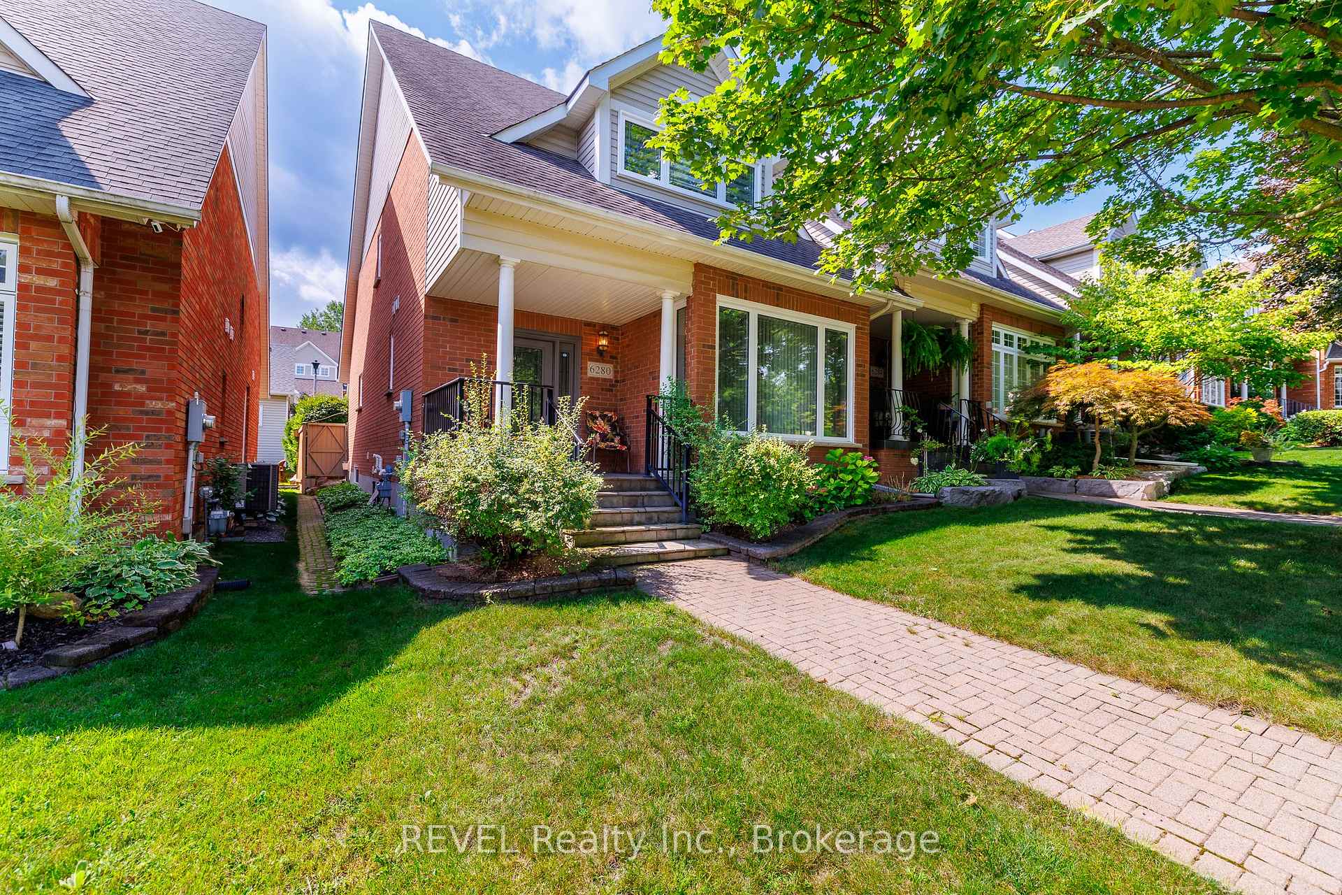 6280 Stonefield Park Niagara Falls Ontario Canada Sale residential Jas Singh COSMOPOLITAN REALTY BROKERAGE