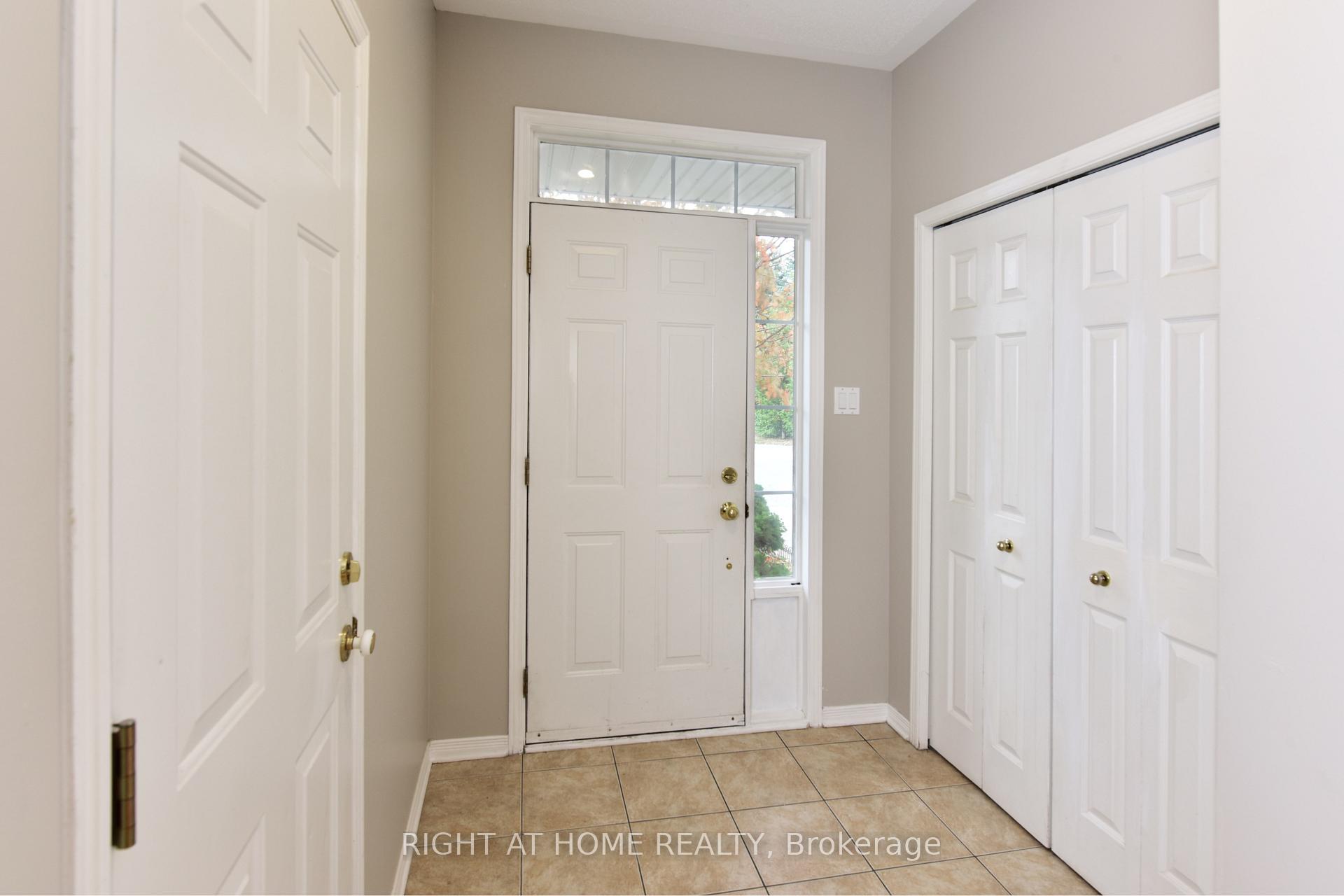 227 PORTRUSH Avenue, Ottawa 5